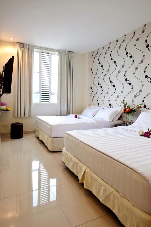 Hotel In@hotel 3*
