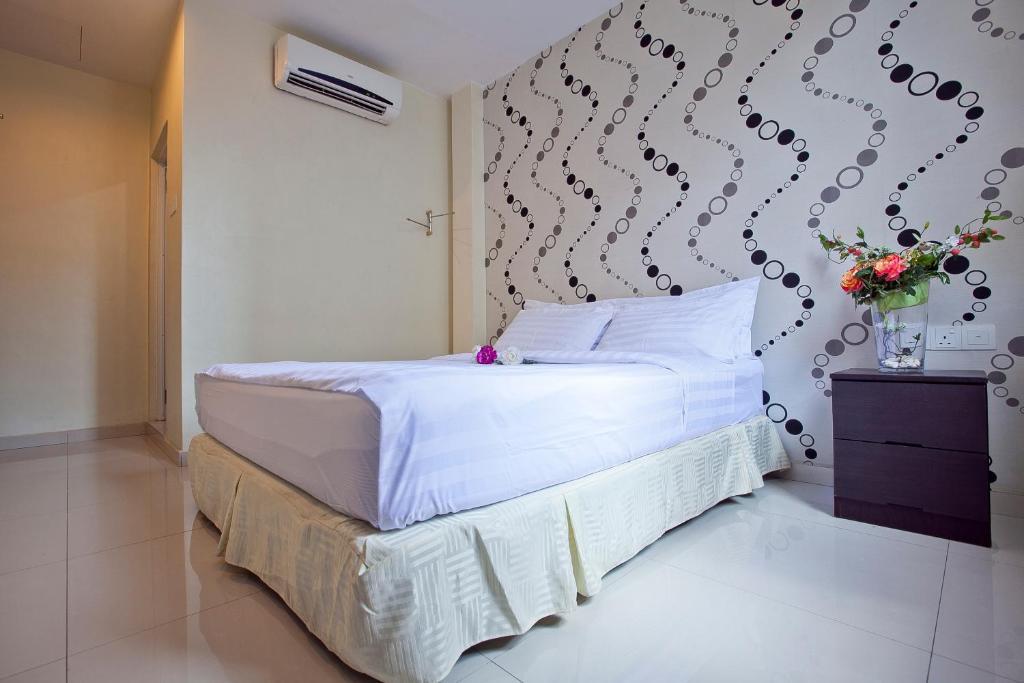 Hotel In@hotel